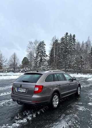 Skoda Superb Haemeenlinna - photo 5