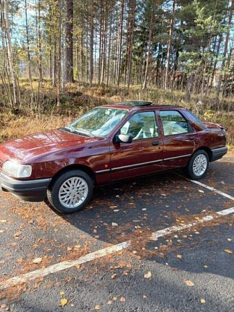 Ford Sierra Haemeenlinna - valokuva 1