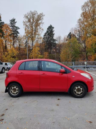 Toyota Yaris Helsinki - valokuva 2