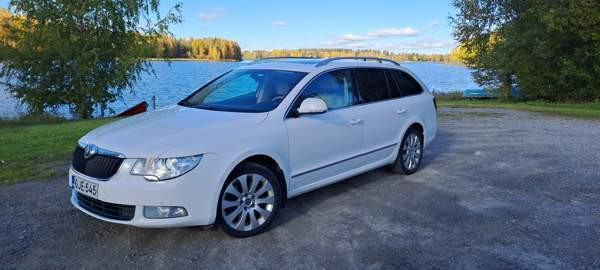 Skoda Superb Исалми - изображение 1