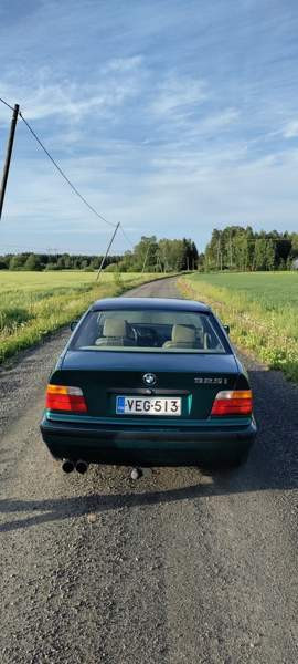 BMW 325 Harjavalta - valokuva 3