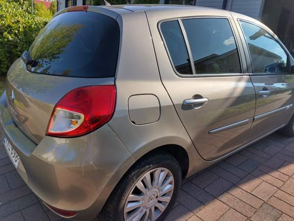 Renault Clio Kuopio - valokuva 8