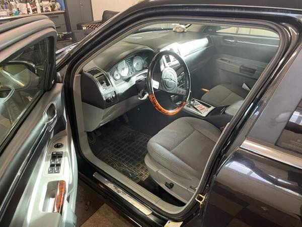 Chrysler 300C Tornio – foto 6