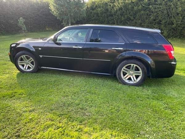 Chrysler 300C Tornio – foto 3