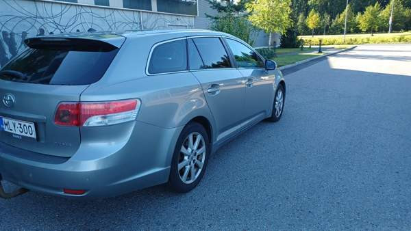 Toyota Avensis Куопио - изображение 6