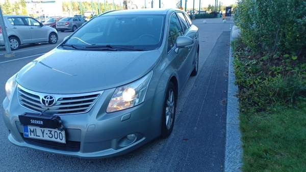 Toyota Avensis Куопио - изображение 1