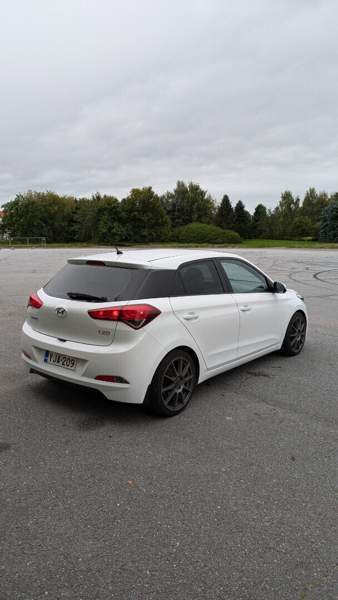 Hyundai i20 Zaporiz'ka Oblast' - valokuva 4