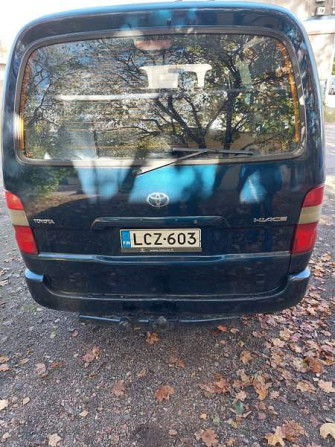 Toyota Hiace Vantaa - valokuva 6