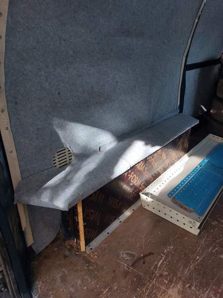 Toyota Hiace Вантаа - изображение 8