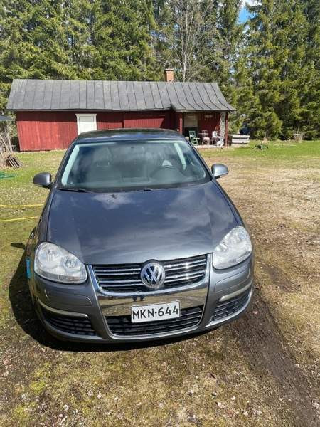 Volkswagen Jetta Йямся - изображение 3