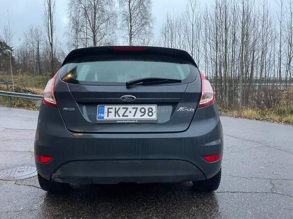 Ford Fiesta Vantaa - valokuva 5