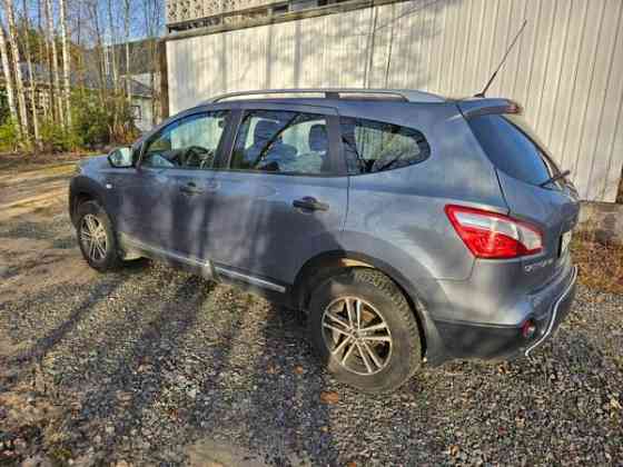 Nissan Qashqai+2 Jyvaeskylae