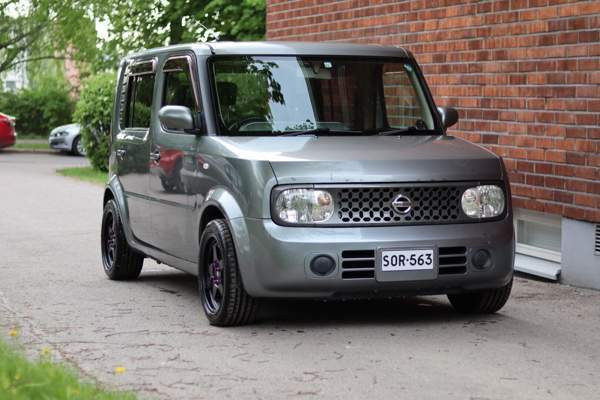 Nissan Cube Helsinki - valokuva 1