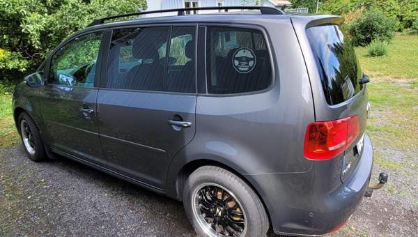 Volkswagen Touran Lempäälä - valokuva 4