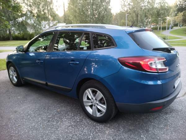 Renault Megane Jyvaeskylae - valokuva 4