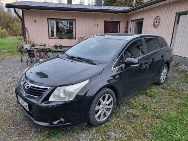 Toyota Avensis Lappeenranta - valokuva 1