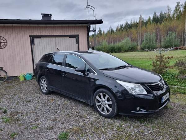 Toyota Avensis Lappeenranta - valokuva 2