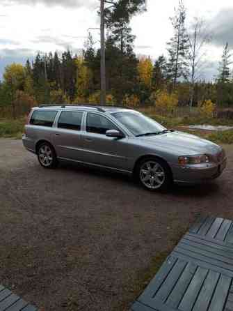 Volvo V70 Askola