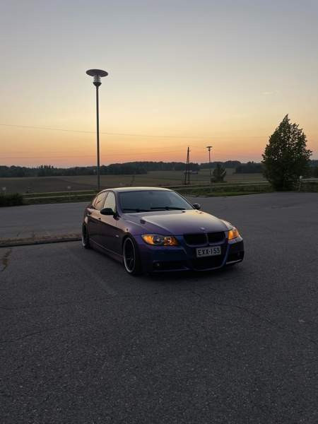 BMW 320 Nurmijärvi - valokuva 2