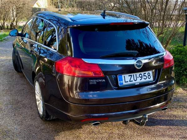 Opel Insignia Vantaa - valokuva 6