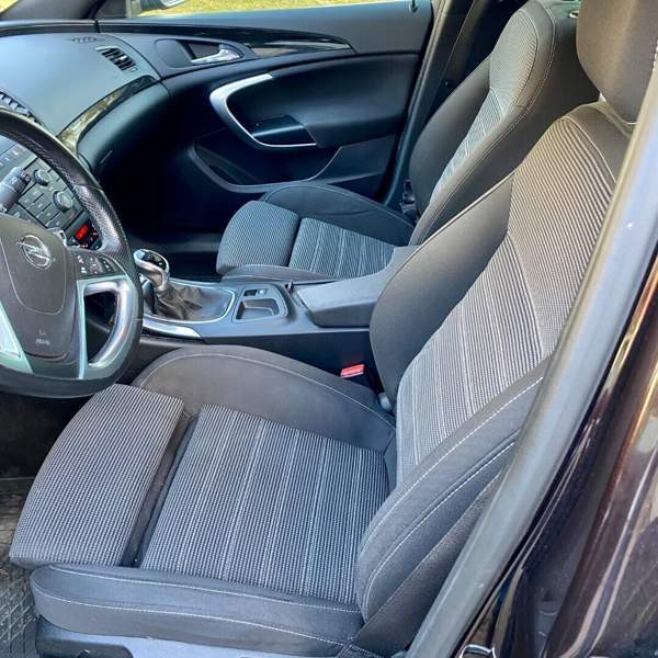 Opel Insignia Vantaa - valokuva 8