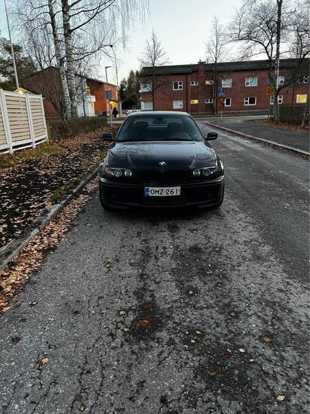 BMW 330 Liperi - valokuva 3
