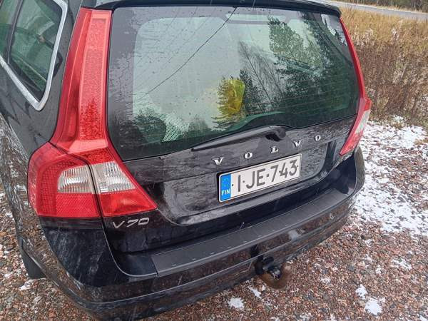 Volvo V70 As Salamiyah - valokuva 8