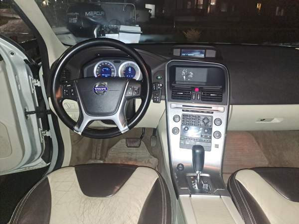 Volvo XC60 Куопио - изображение 3