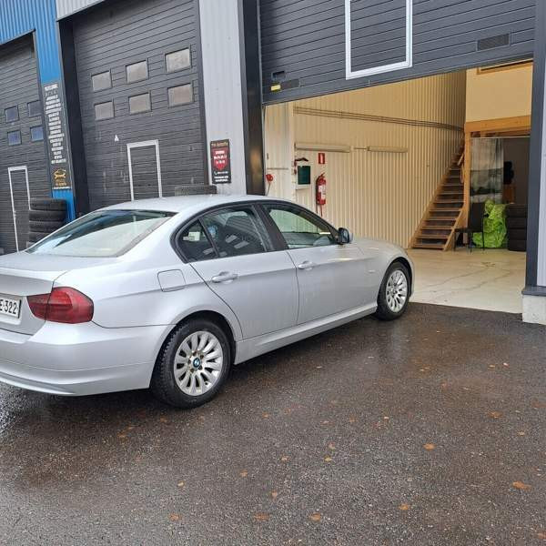 BMW 320 Helsinki - изображение 3