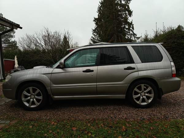 Subaru Forester Tuusula - valokuva 4