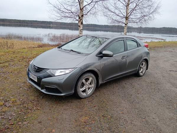 Honda Civic Saarijärvi - valokuva 4