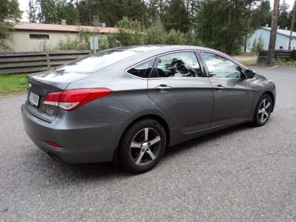 Hyundai i40 Joensuu - valokuva 4