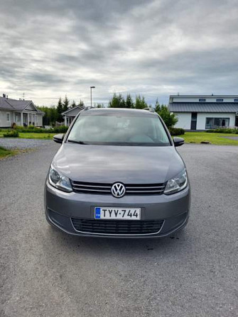 Volkswagen Touran Сейняйоки - изображение 2