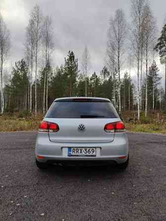 Volkswagen Golf Лохья