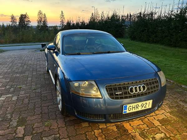 Audi TT Sotkamo - valokuva 1