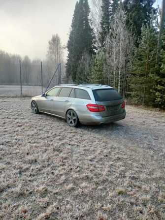 Mercedes-Benz 220 Soini - valokuva 2