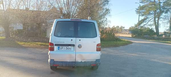 Volkswagen Transporter Uusikaarlepyy - valokuva 6