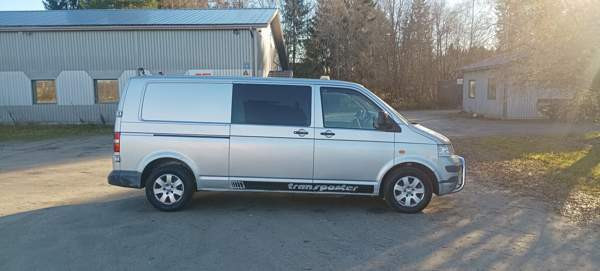 Volkswagen Transporter Uusikaarlepyy - valokuva 4