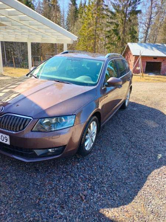 Skoda Octavia Oulainen - valokuva 1