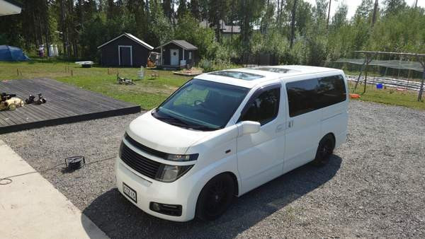 Nissan Elgrand Hämeenkyrö - valokuva 1