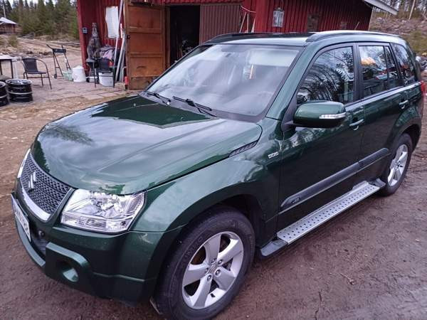 Suzuki Grand Vitara Kittilä - изображение 1