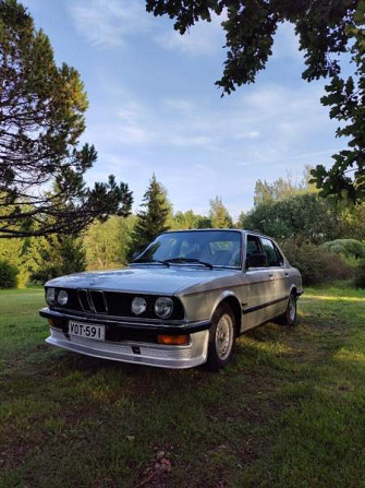 BMW 518 Laensi-Turunmaa - photo 1