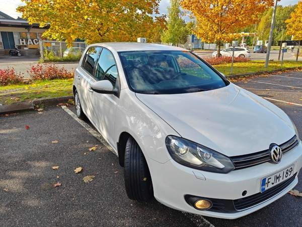 Volkswagen Golf Helsinki - valokuva 3