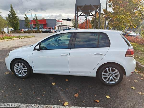 Volkswagen Golf Helsinki - valokuva 4