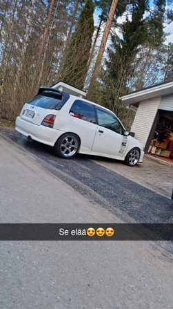 Toyota Starlet Janakkala - valokuva 5