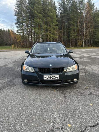 BMW 325 Sotkamo - valokuva 3