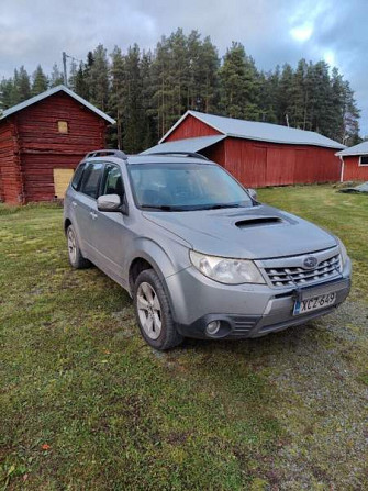 Subaru Forester Jalasjärvi - valokuva 1