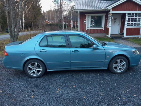 Saab 9-5 Haukipudas - valokuva 3