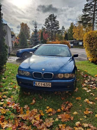 BMW 530 Jaervenpaeae - valokuva 1