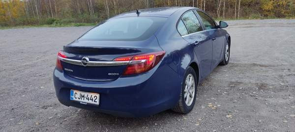 Opel Insignia Turtkul - valokuva 2